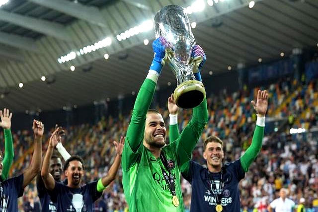 莱比锡轻取切尔西，拉莫斯补时绝平世界杯的简单介绍