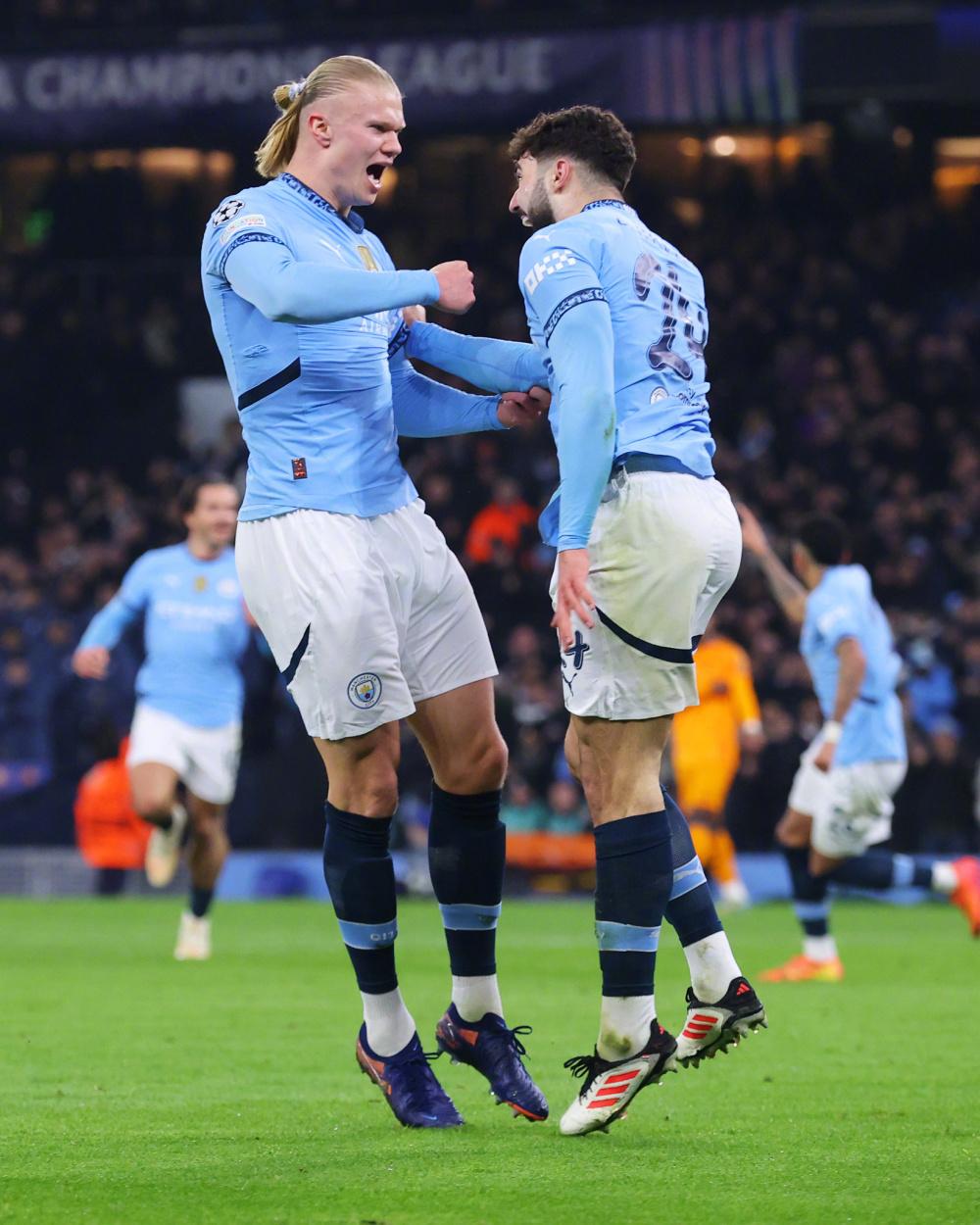 曼城轻取皇马,哈兰德扑点救主亚洲杯 曼城轻取皇马,哈兰德扑点救主亚洲杯